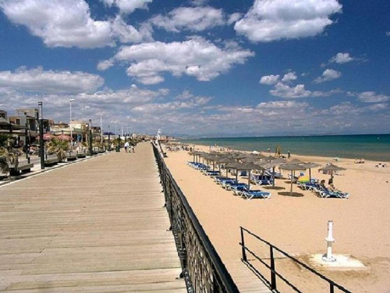 Torrevieja, La Torreta Ground Floor Apartment With Large Private Patio Garden ภายนอก รูปภาพ